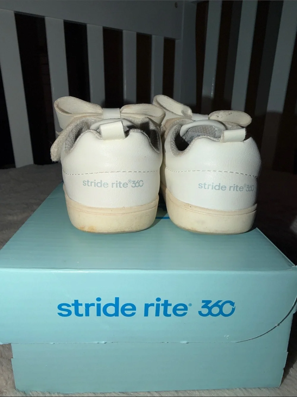 Stride Rite White toddler 5M Kamila shoes Velcro easy to wash